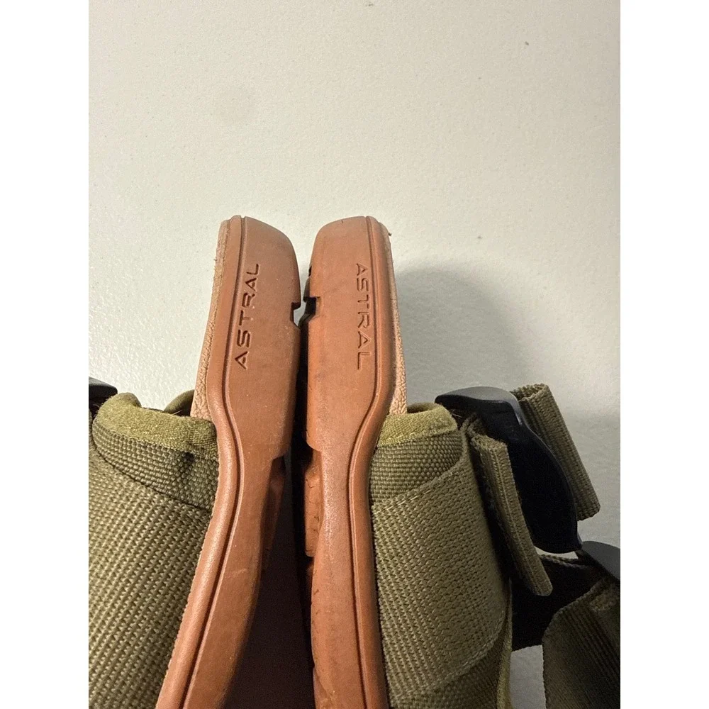 Astral P-Link Mens Sandals Olive Green Tan Outdoor Hiking Water Shoes Buckle 10